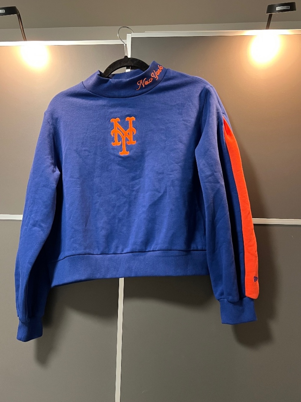New Era NY Mets Era Blue Sport Night Balloon Sleeves Sweatshirt